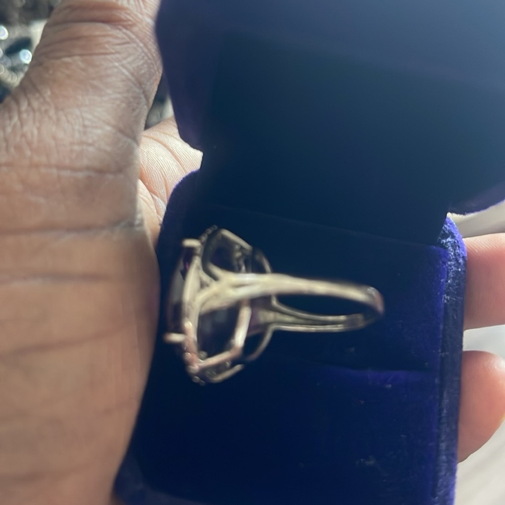 Elegant Silver Women's Ring